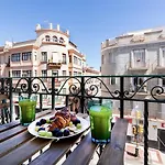 Marmoles 19, City Center Apartment